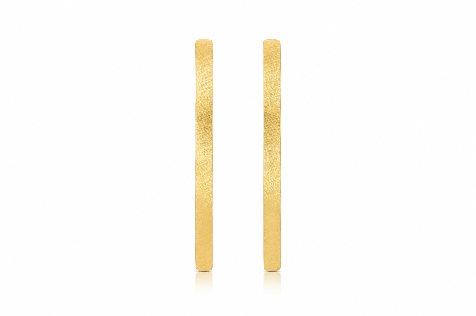 18K Gold Plated Minimalist Curved Bar Stud Earrings
