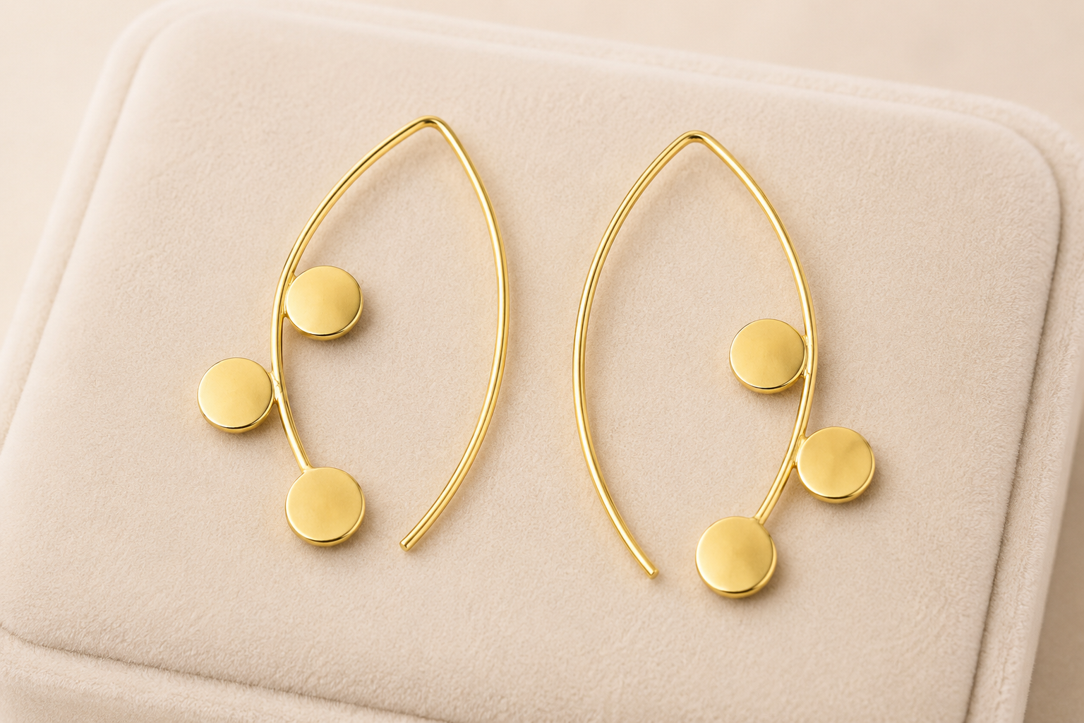 18K Gold Plated Geometric Disc Drop Earrings
