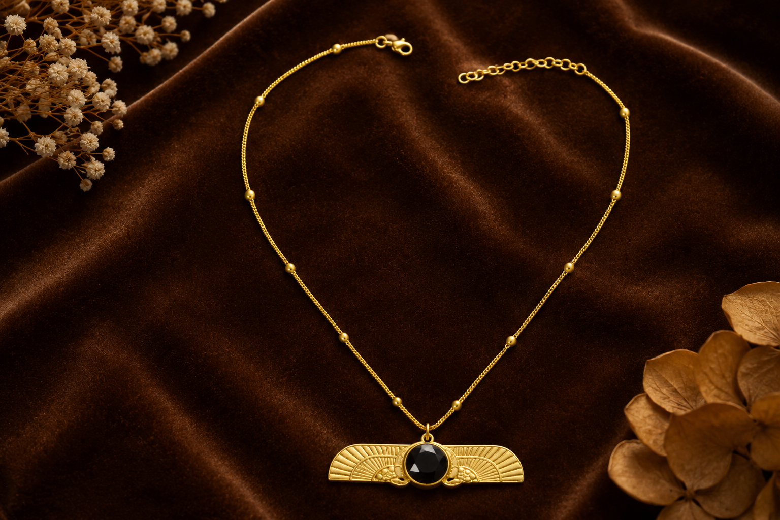 18KT Gold Plated Elegant Black Stone Centerpiece