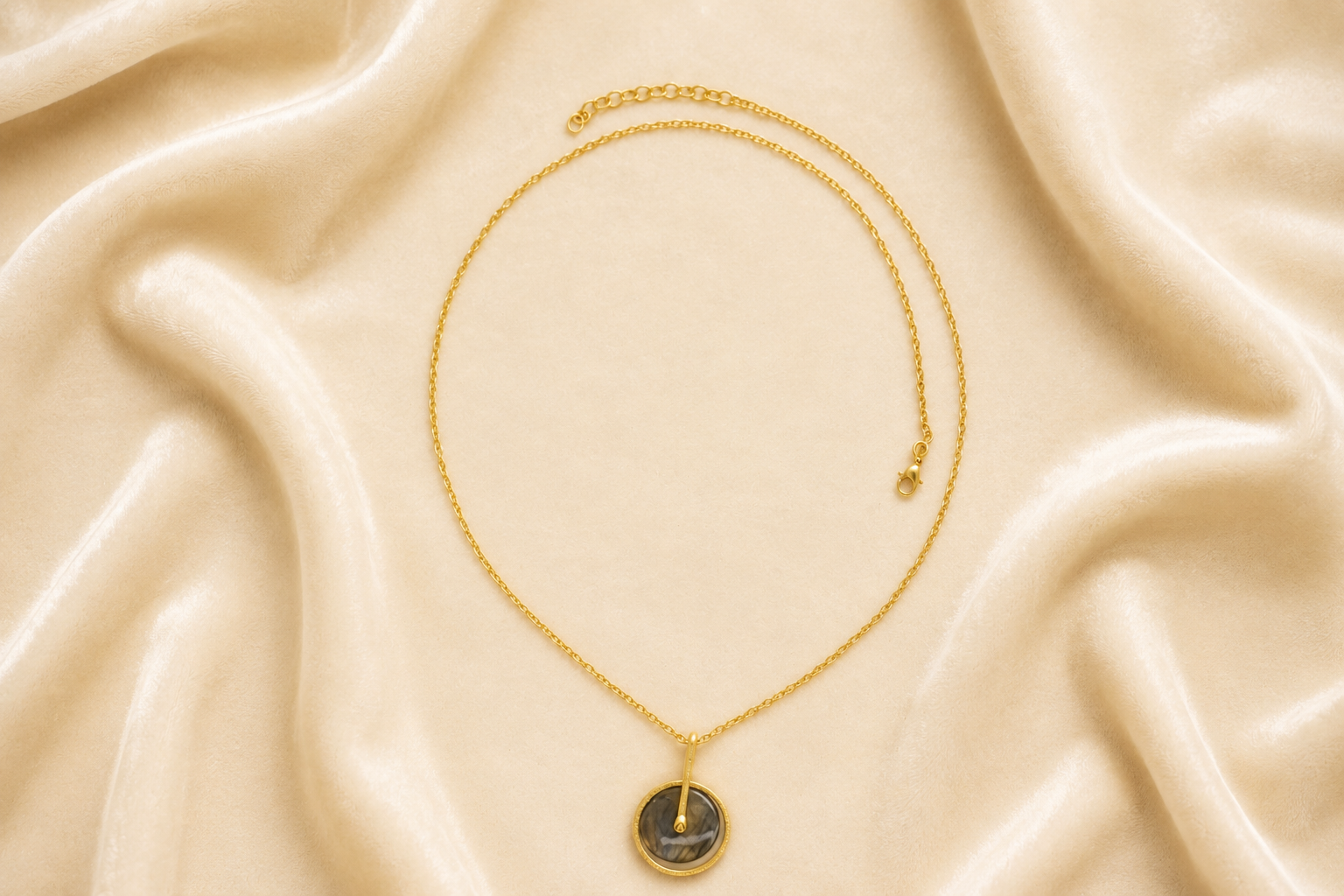 18KT Gold Plated Natural Stone Pendant Necklace