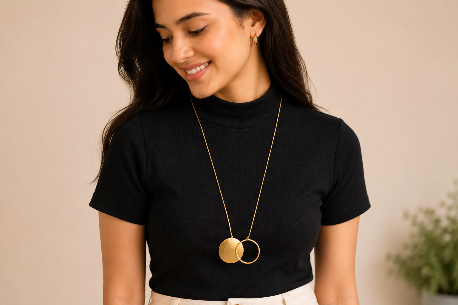 18Kt Gold Plated Circle Pendant Long Necklace