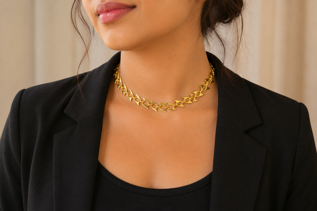 18K Gold-Plated interlocking link Neckpiece  Necklace